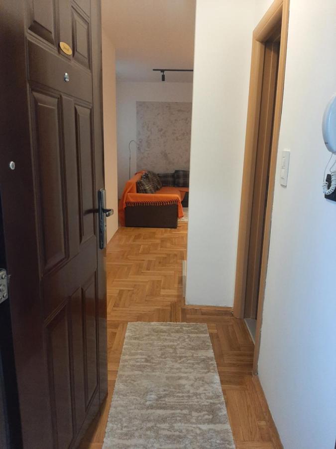 Belmir Apartment Mali Mokri Lug エクステリア 写真